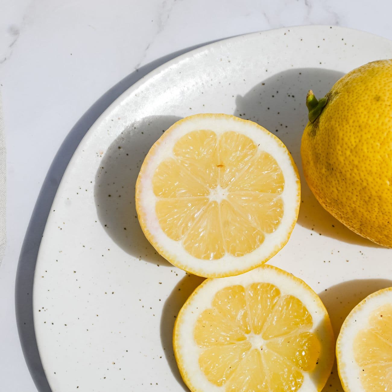 Lemon, the raw material