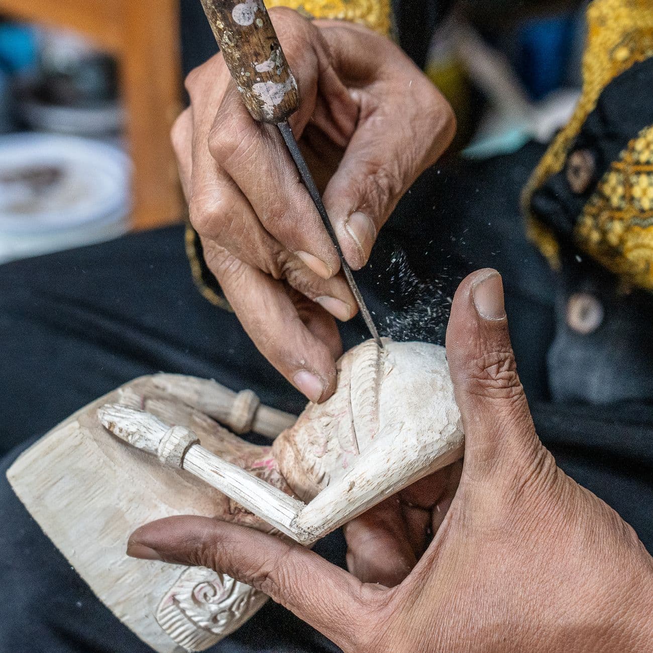 Sandlewood, the raw material